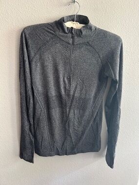 Athleta 1/4 Zip Top